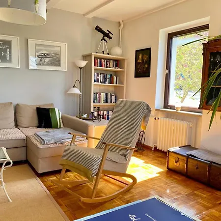 Apartment Living With Charm *